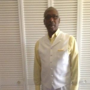 Meet your Posher, Raymond